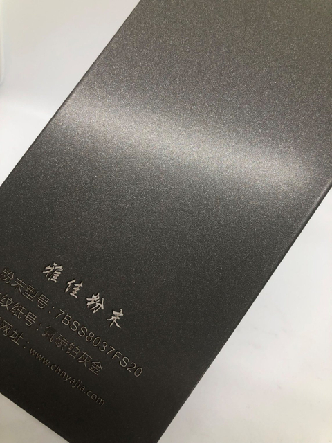 Fabriqué en Chine, les revêtements pulvérisent la peinture de revêtement en poudre électrostatique métallique