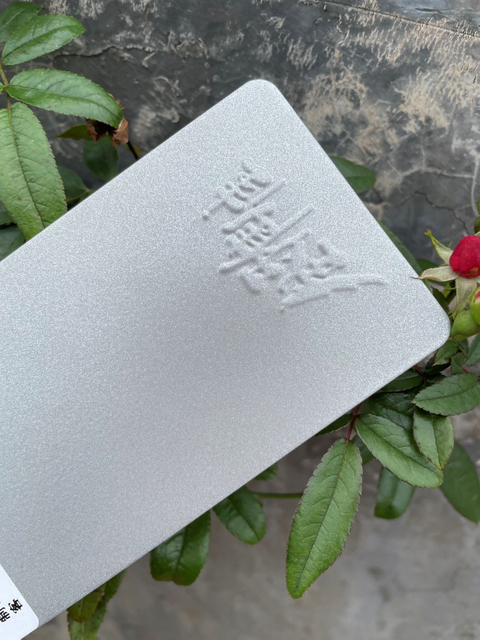 Revêtement en aluminium de poudre de résine époxyde de polyester thermodurcissable électrostatique de peinture de jet de couleur de Ral
