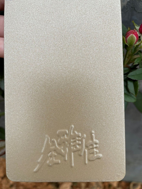 Revêtement en poudre thermodurcissable pour l'industrie, fournisseur chinois, couleur Ral extérieure, blanc brillant, revêtement en poudre à Surface lisse