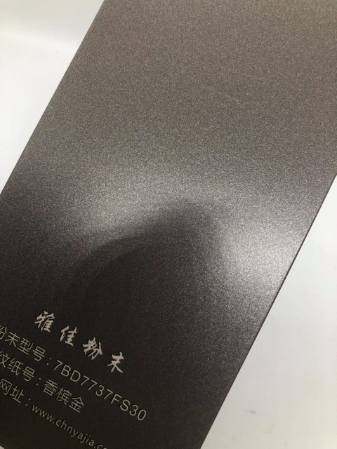 Fabriqué dans le Guangdong en Chine Revêtement en poudre métallique de liaison Fournisseur chinois Résine de polyester époxy Peinture de revêtement en poudre hybride solide électrostatique