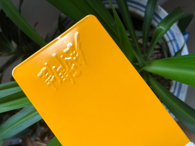 Revêtement en poudre électrostatique couleur Ral 1028
