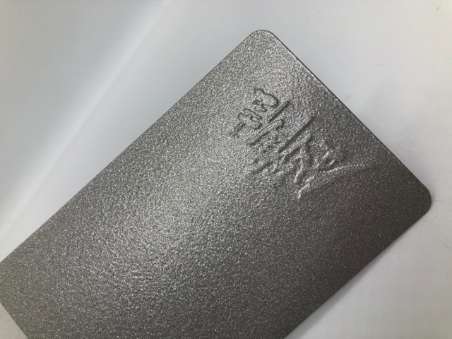 Peinture en poudre électrostatique adaptée aux besoins du client de jet électrostatique de polyester non toxique d'effet métallique de couleurs de Ral pour le métal