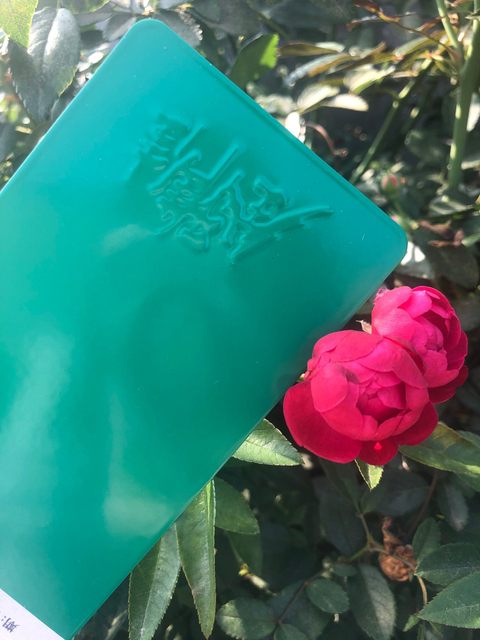 Revêtement en poudre de polyester pur à haute brillance plat, revêtement en poudre de couleur verte Ral 6018, utilisation extérieure à haute brillance pour les machines